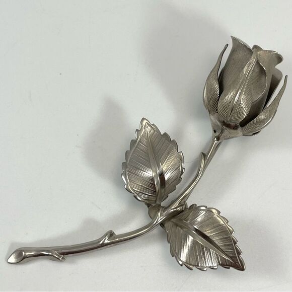 Beautiful Vintage 60’s Giovanni Silver Tone Rose Brooch Pin - Picture 1 of 8